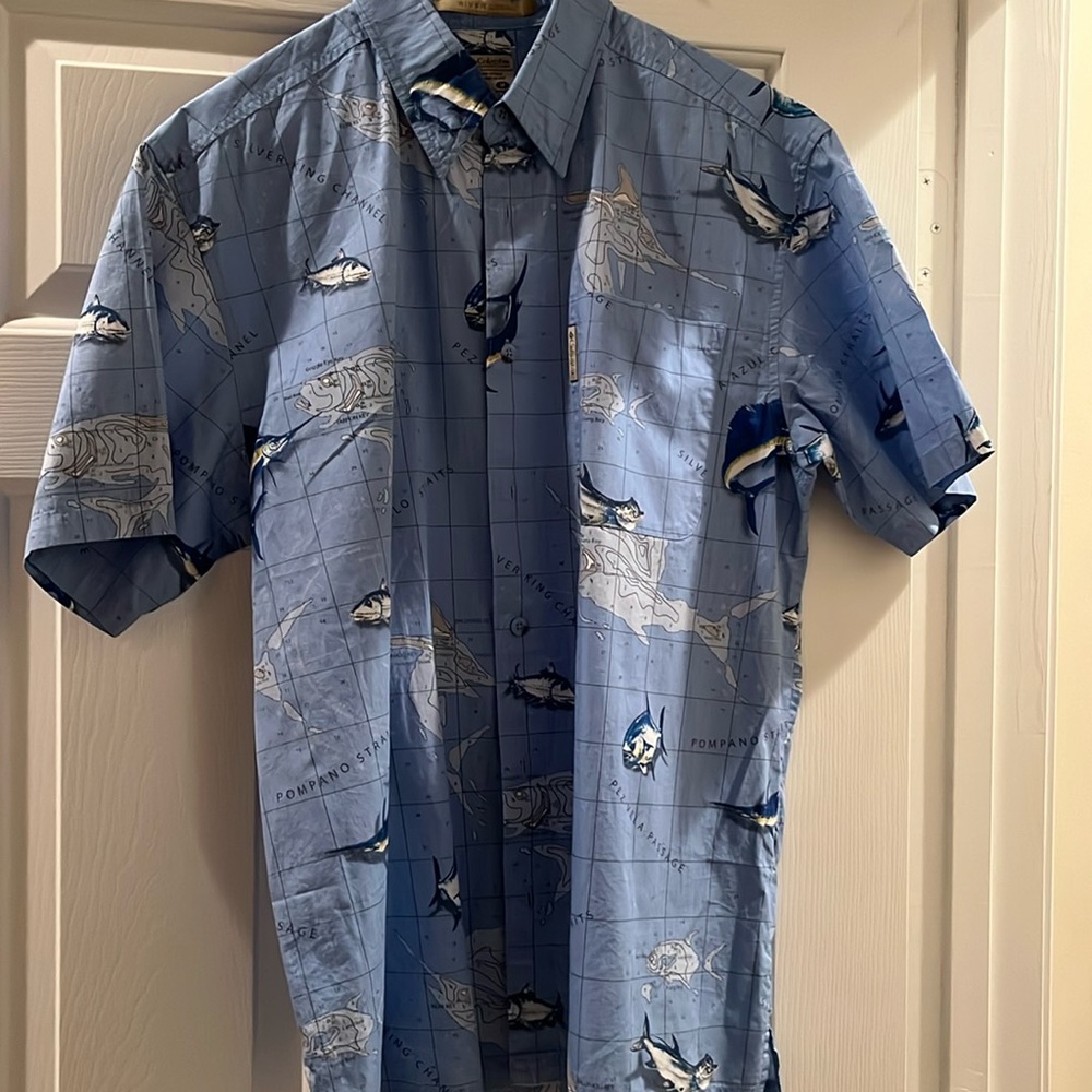 Men’s Columbia shirt, size medium new without tags